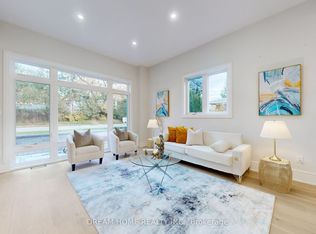 28 Scott St, Whitby, ON L1N3L1