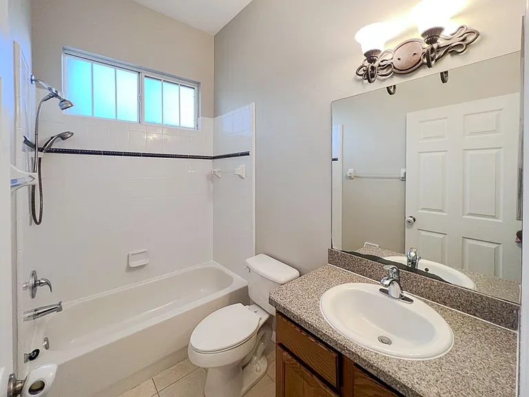 7509 SW 86th Way — Photo 24