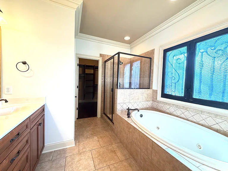 2225 Barkley Crest Ln — Photo 15