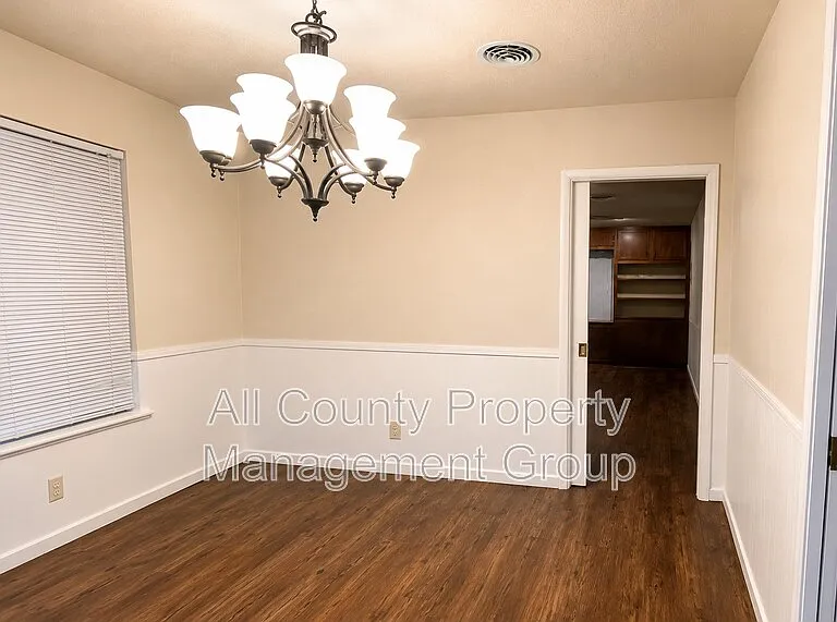 5016 Sabelle Ln — Photo 6