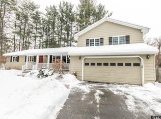 29 Forest Rd, Burnt Hills, NY 12027