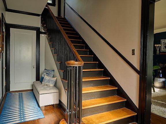 4th image of 308 N Chapman St