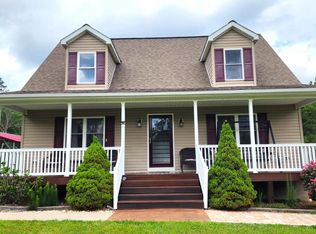 1932 Howardsville Tpke, Stuarts Draft, VA
