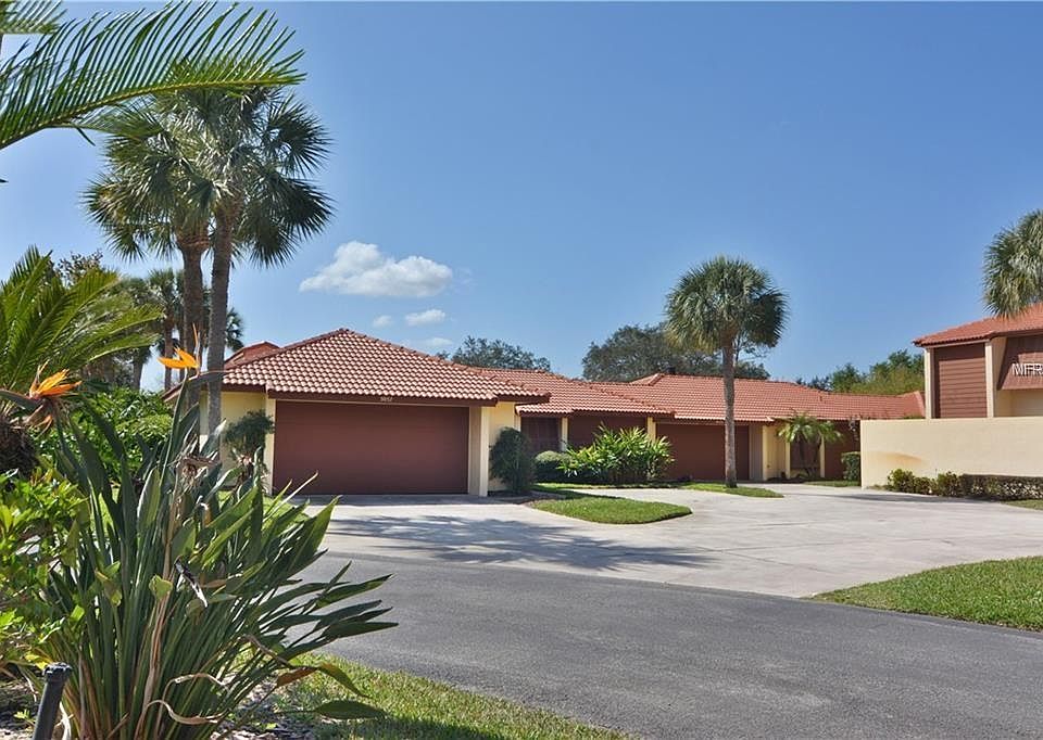 1st image of 5053 Bermuda Cir #14