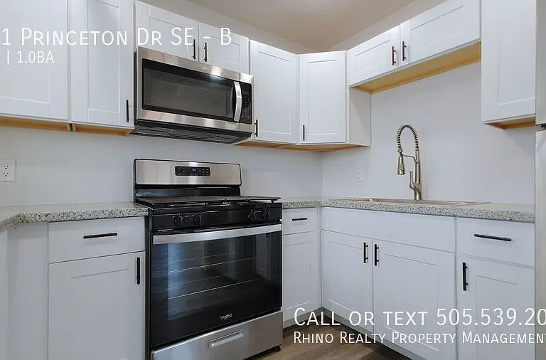 501 Princeton Dr SE #B — Photo 4