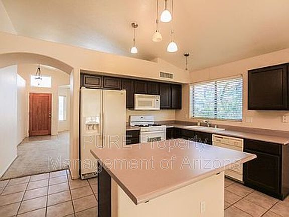 2nd image of 4632 E Briarwood Ter