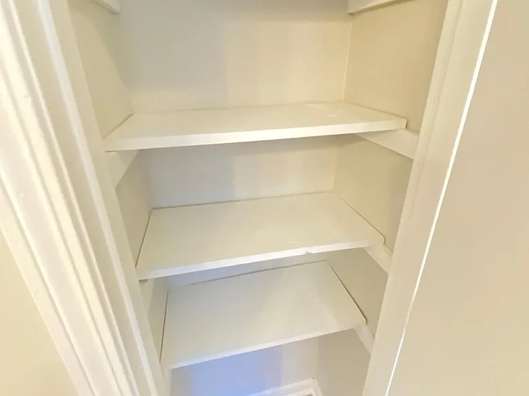 801 Oakwood Villa Dr — Photo 10