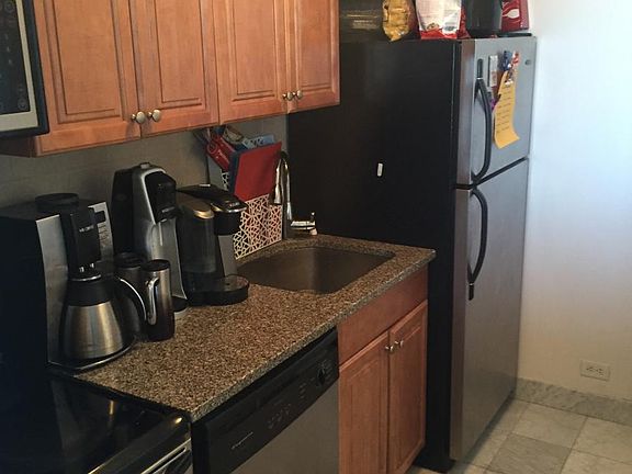 4th image of 4250 N Marine Dr APT 1932