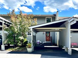 9 Harbour Ln, Canandaigua, NY 14424