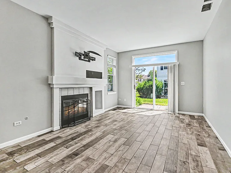 3103 Falling Waters Ln #3103 — Photo 7