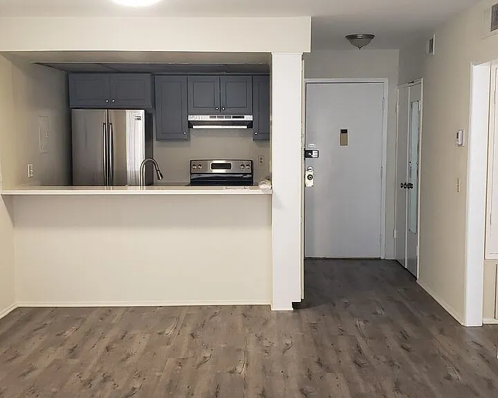 1745 Camino Palmero St #306 — Photo 15