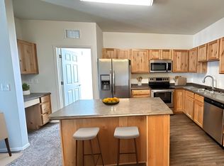 6910 Steeplechase Dr, Windsor, CO 80550