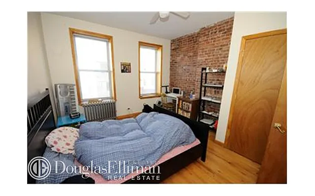 Rented by Douglas Elliman | media 22