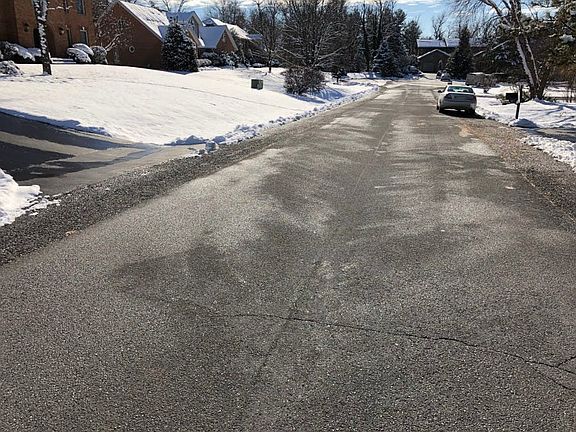 4th image of 11402 Eastwood Ct