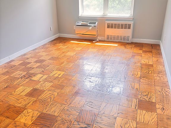 3rd image of 139-81 35th Ave #4JA