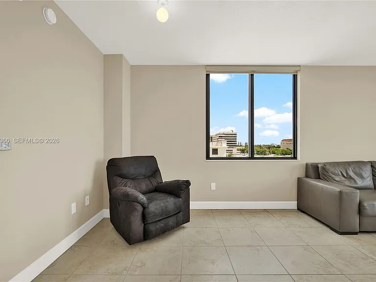 1300 Ponce De Leon Blvd #703 — Photo 32