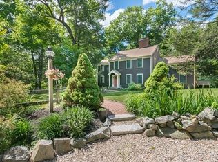 29 Crooked Pond Dr, Boxford, MA 01921