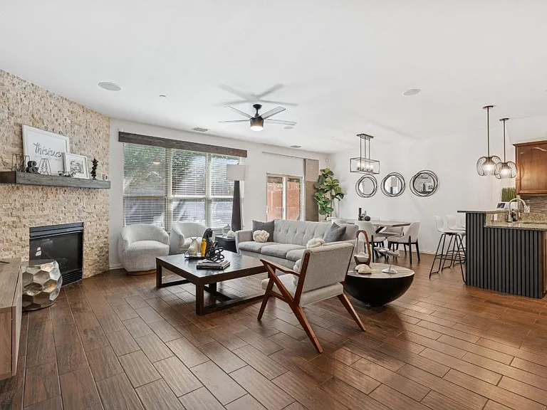 2653 Jacobson Dr — Photo 6