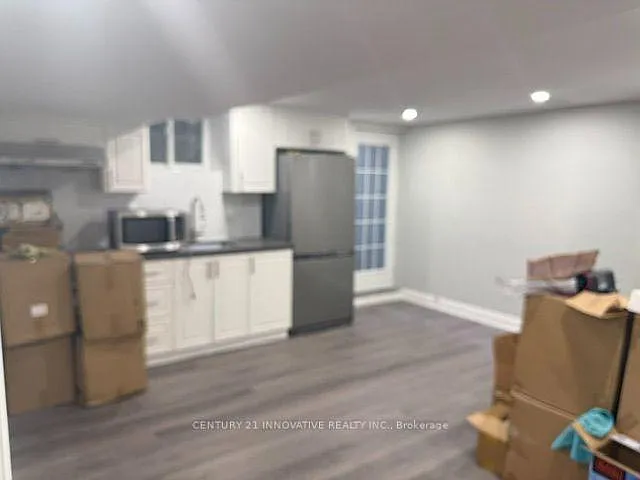 2 bed, $1,600 — Photo 3