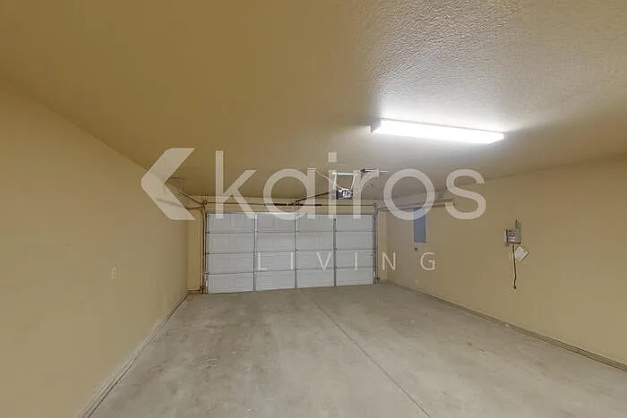 4506 S Roberts St — Photo 29