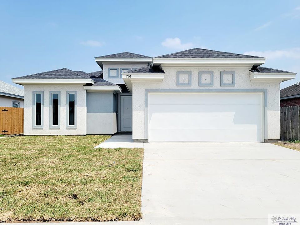 1st image of 701 Chapote Ave