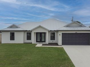 1322 SW Calmar Ave, Port Saint Lucie, FL 34953