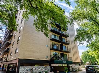 1567 Ridge Ave APT 201, Evanston, IL 60201