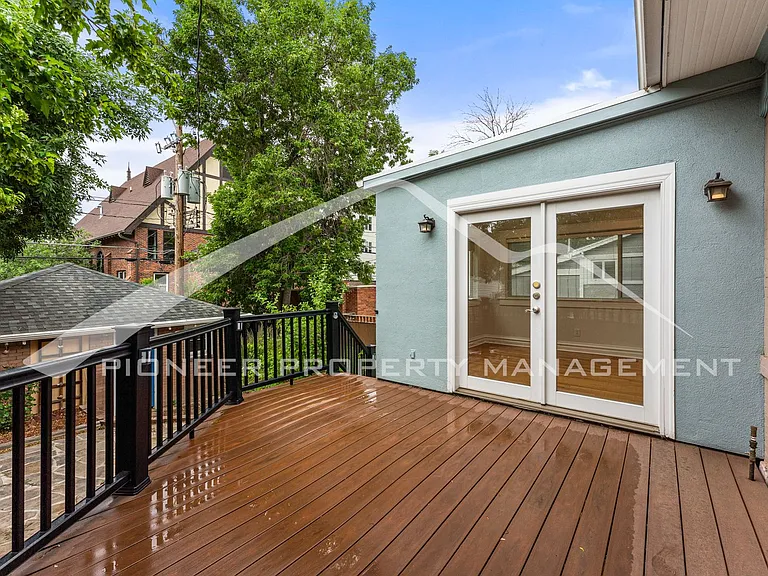 3256 Meade St — Photo 26