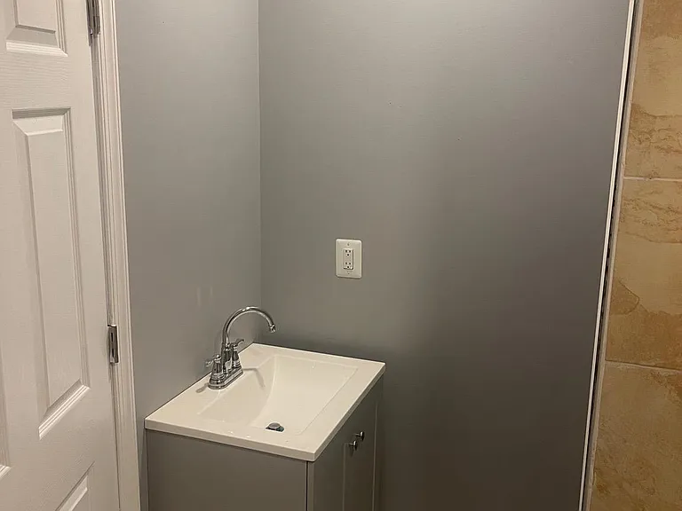 5618 Appletree St #2 — Photo 10