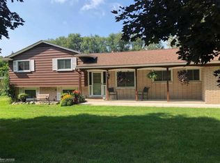 600 S Grey Rd, Auburn Hills, MI 48326