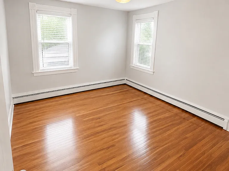 36 Tileston St — Photo 3