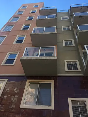 Rented by 18 REALTY | media 12