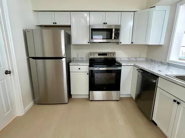 106 Culbert St #3, Syracuse, NY 13208