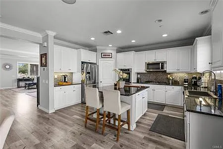 4982 Snowberry Dr — Photo 6