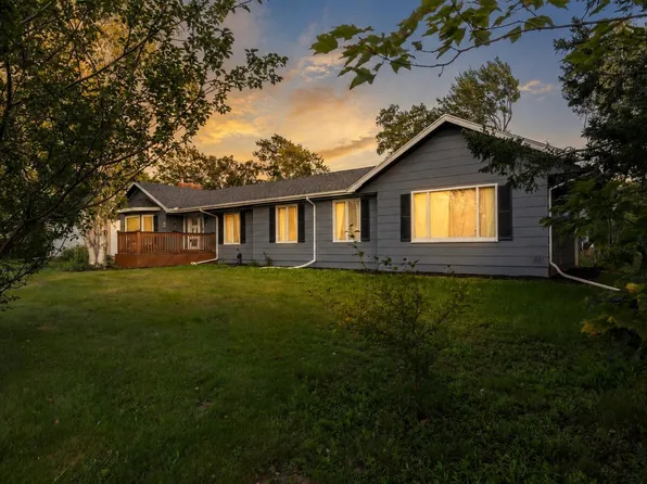 24 Oak Dr, Charlottetown, PE C1A 6T5