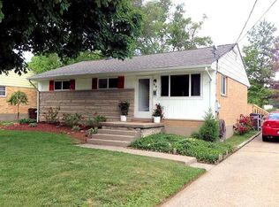 14 Choctaw Ln, Milford, OH 45150