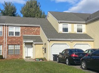 104 Willow Turn, Mount Laurel, NJ 08054