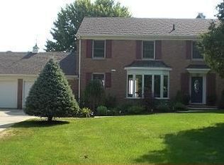 5500 Lakeshore Rd, Fort Gratiot, MI 48059