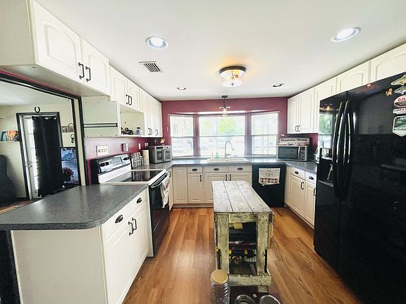 5th image of 4523 SE 30th Street
