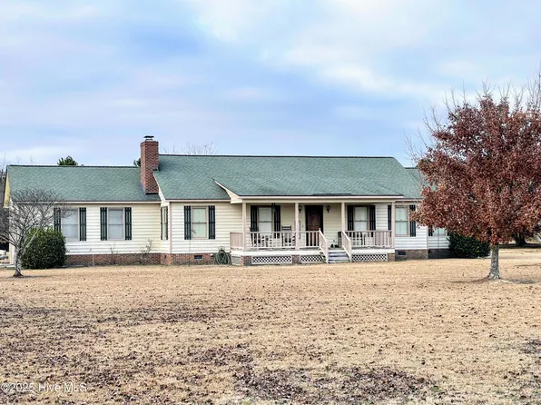 6600 Autryville Road, Autryville, NC 28318