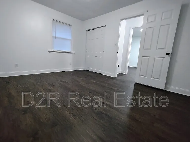 7909 Southfield Dr — Photo 9