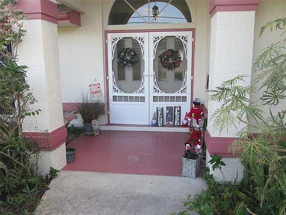 3rd image of 5885 Brickell Dr