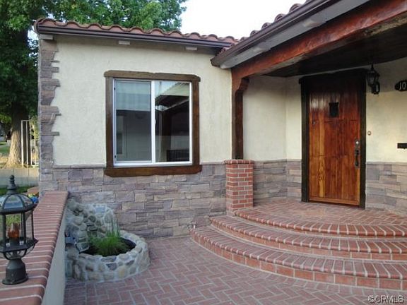 2nd image of 1010 E Santa Anita Ave