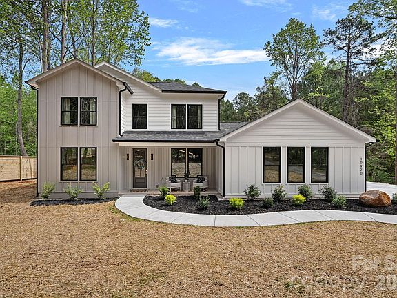 2nd image of 10920 McCoy Rd