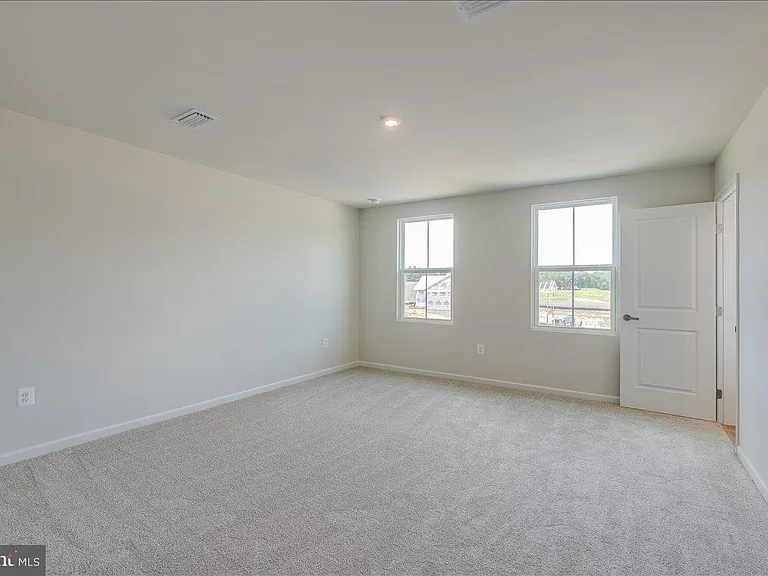 18045 South Village Dr — Photo 19