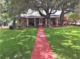 11567 Main St, Mason, TX 76856