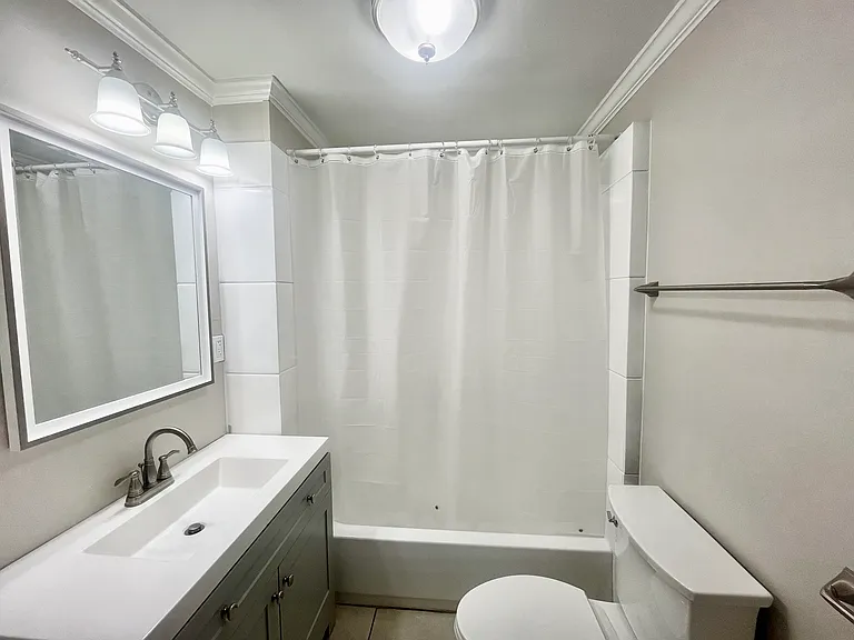 4522 Lee Ave — Photo 23