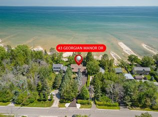 43 Georgian Manor Dr, Collingwood, ON L9Y 3Z1
