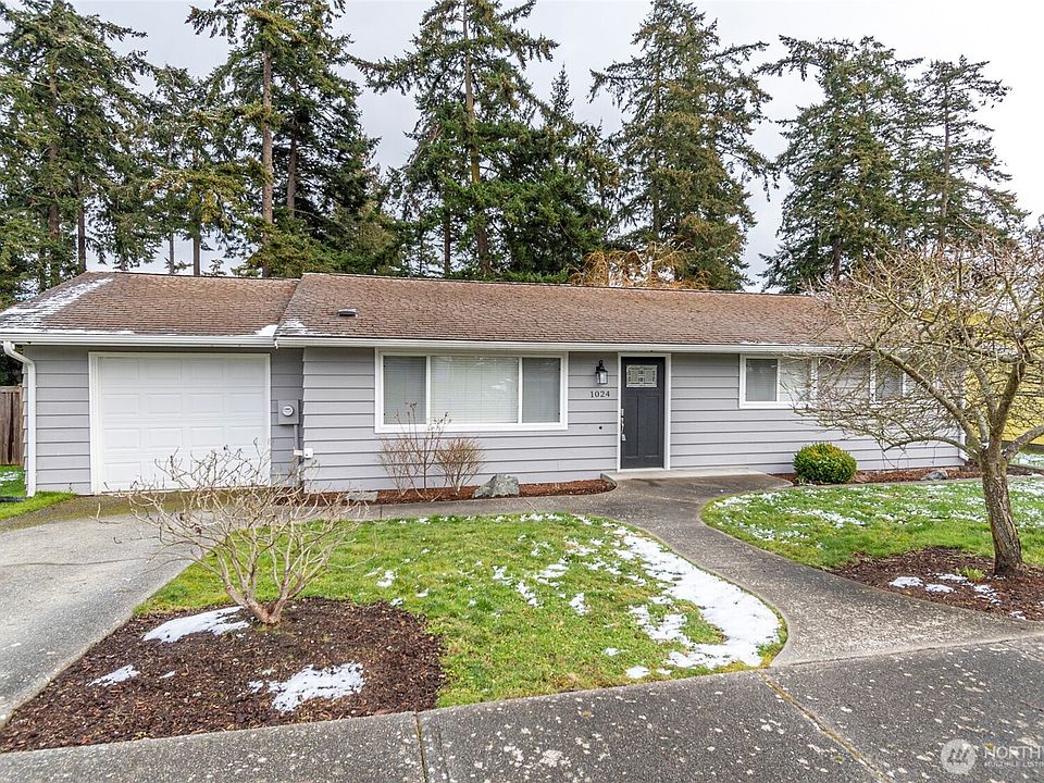 1st image of 1024 NW Anchor Drive