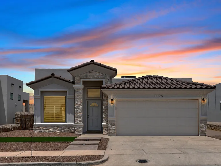 13095 Emerald Hills Ave — Photo 1
